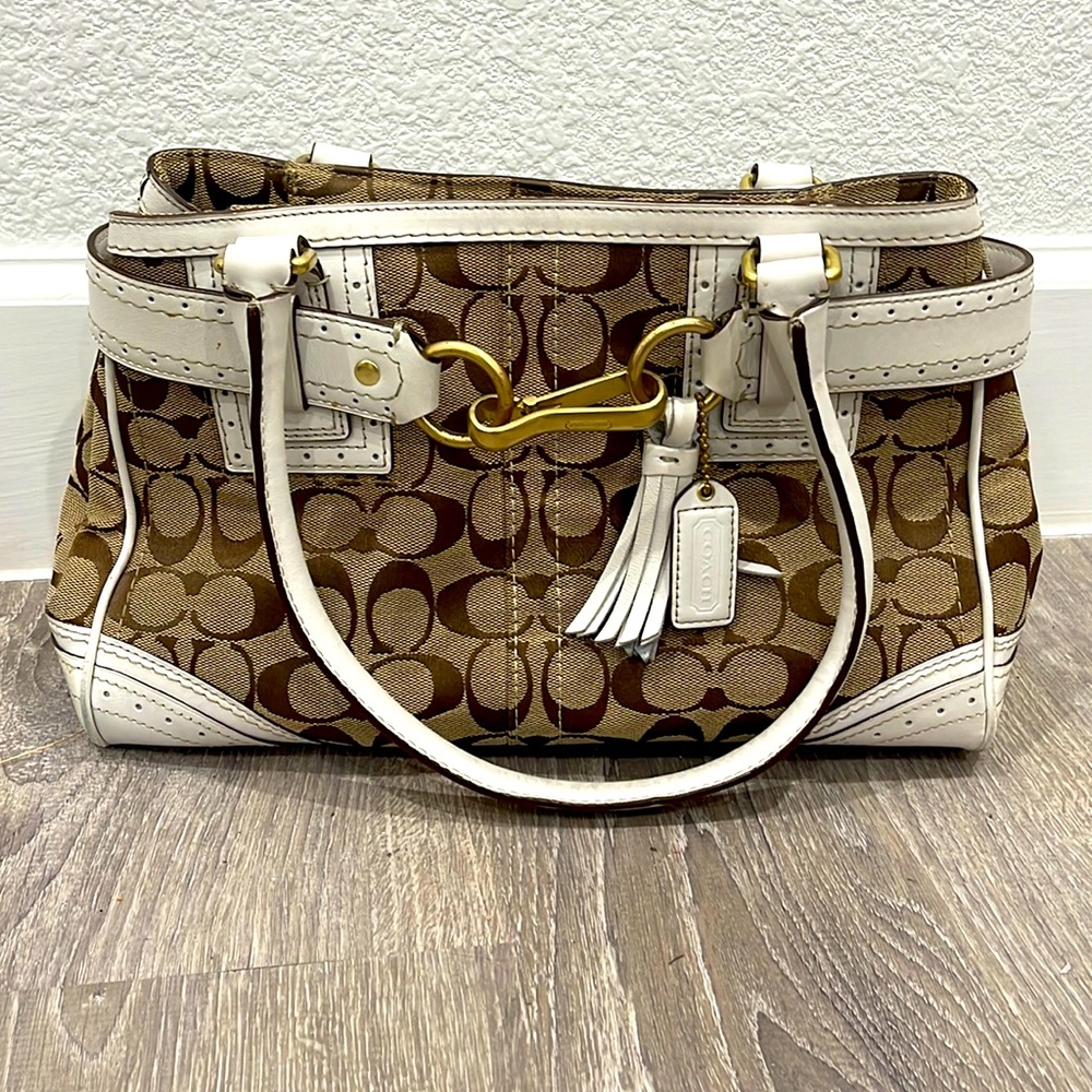 Coach purse
